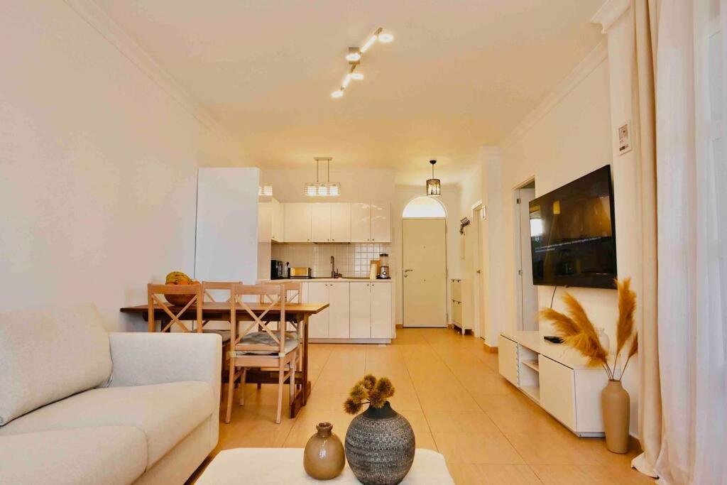 Costa Adeje, 2 Bedrooms Apartment Exterior foto